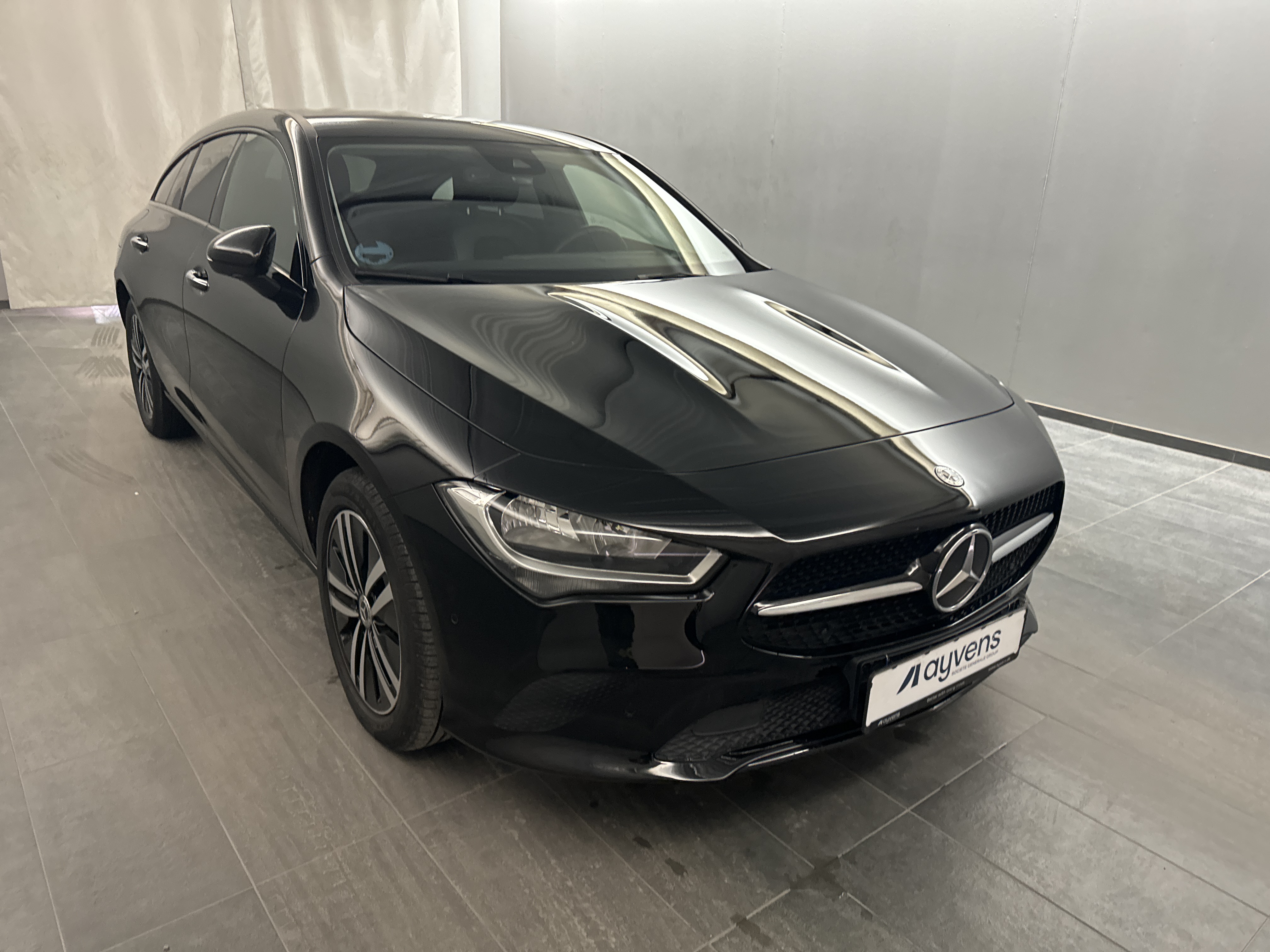 Mercedes-Benz CLA Shooting Brake 250e - Hybrid - Automatic - 160 hp - 93.701 km