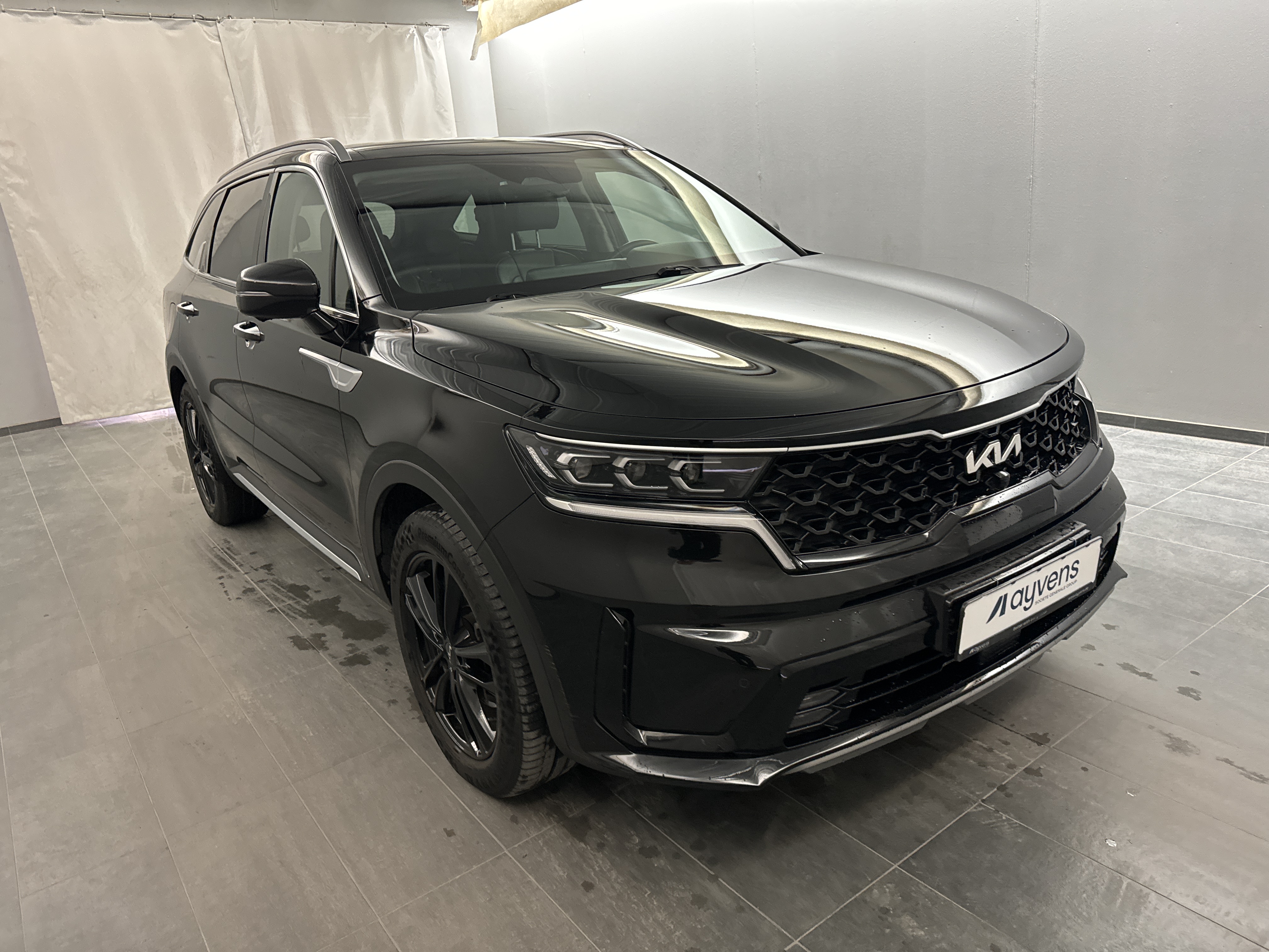 Kia Sorento 1.6 T-GDI - Hybrid - Automatic - 179 hp - 106.811 km