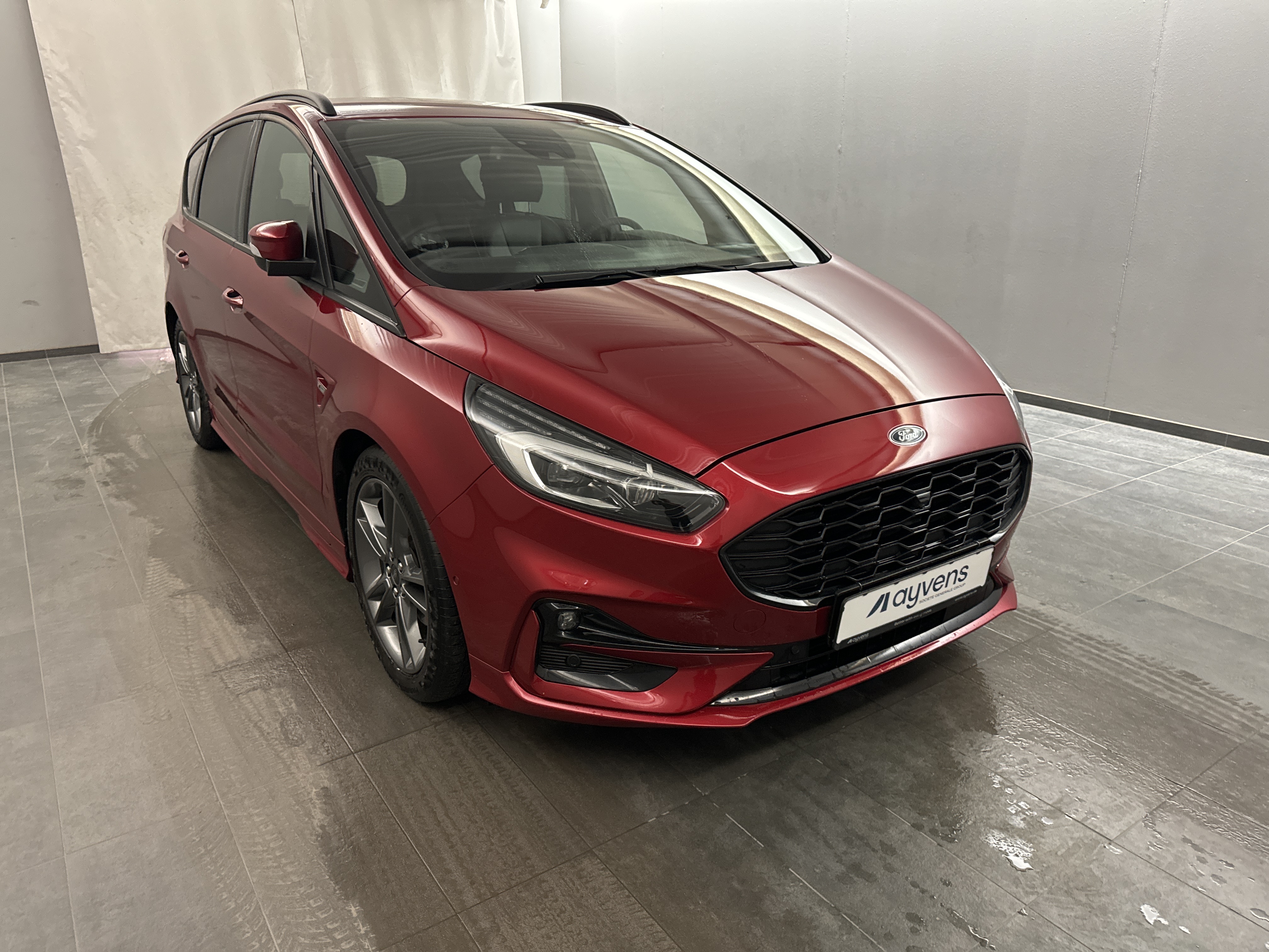 Ford S-Max 2.0 EcoBlue - Diesel - Automatic - 150 hp - 94.401 km