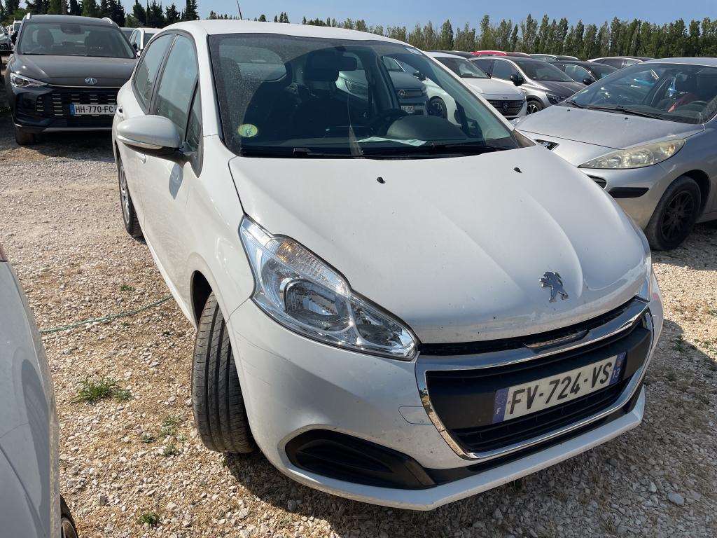 Peugeot 208 1.5 HDI Premium - Diesel - Manual - 100 hp - 123.505 km