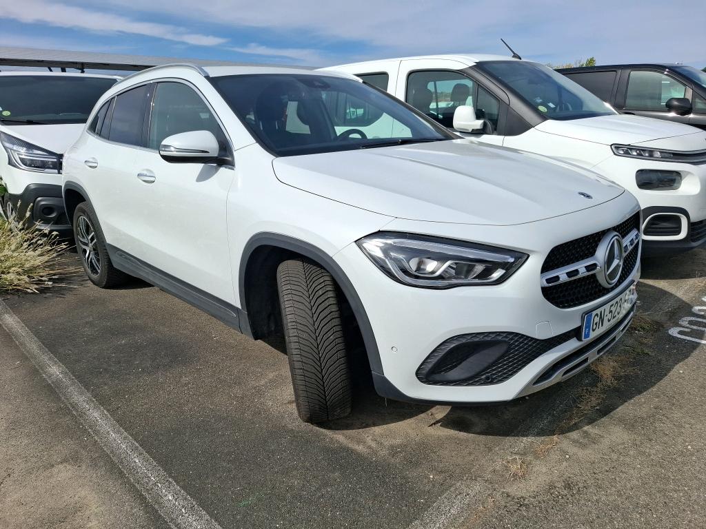 Mercedes-Benz GLA 250e Business Line - Hybrid - Automatic - 218 hp - 112.302 km