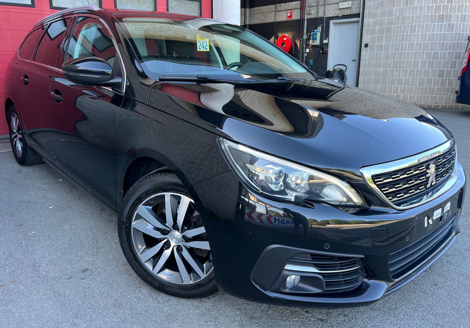 Peugeot 308 SW 1.5 Allure - Diesel - Manual - 130 hp - 118.055 km