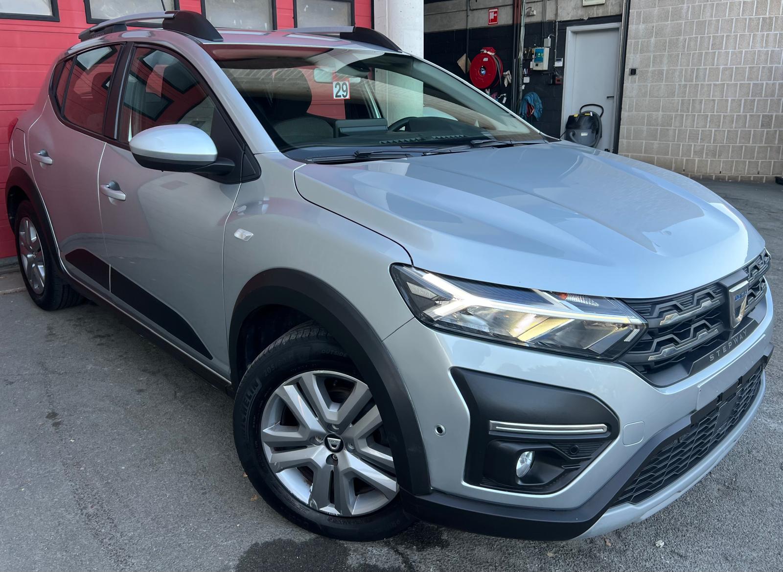 Dacia Sandero 1.0 TCe Stepway - Petrol - Manual - 91 hp - 85.659 km