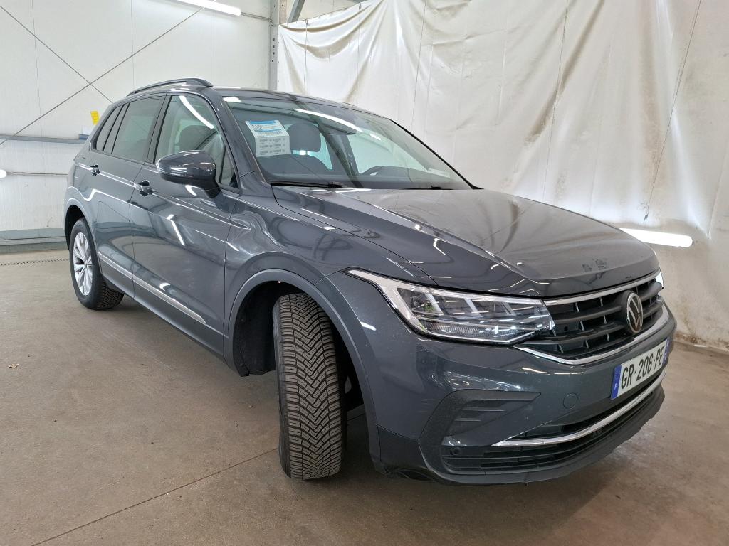 Volkswagen Tiguan 1.5 TSI Life Plus - Petrol - Automatic - 150 hp - 123.447 km