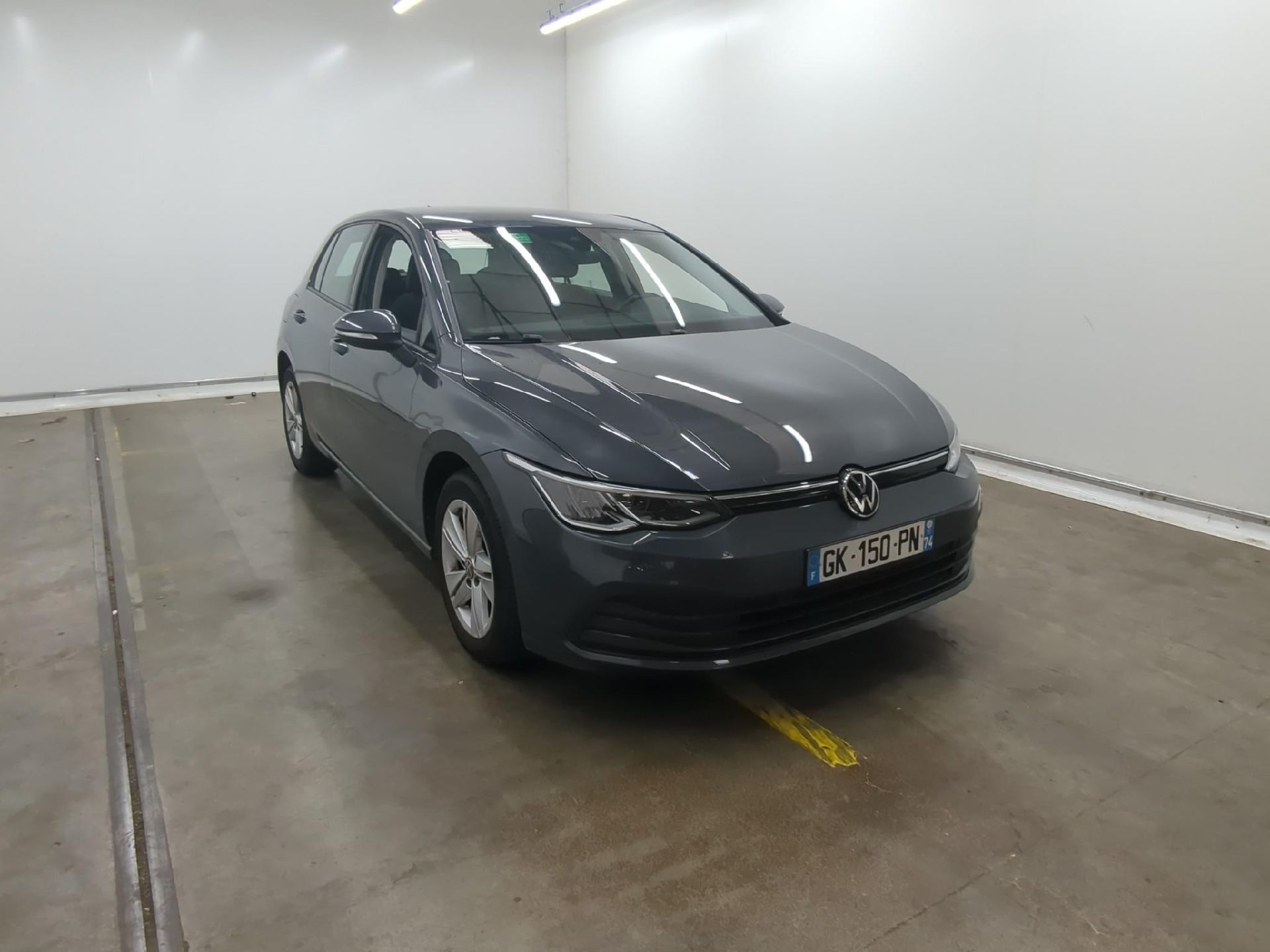 Volkswagen Golf 2.0 TDI Life Business - Diesel - Automatic - 116 hp - 74.839 km