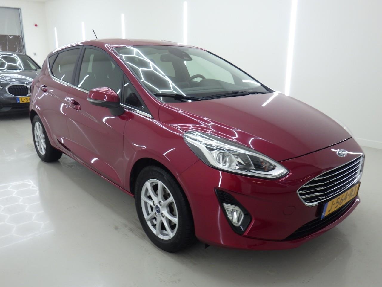 Ford Fiesta 1.0 EcoBoost Titanium - Petrol - Manual - 95 hp - 49.624 km