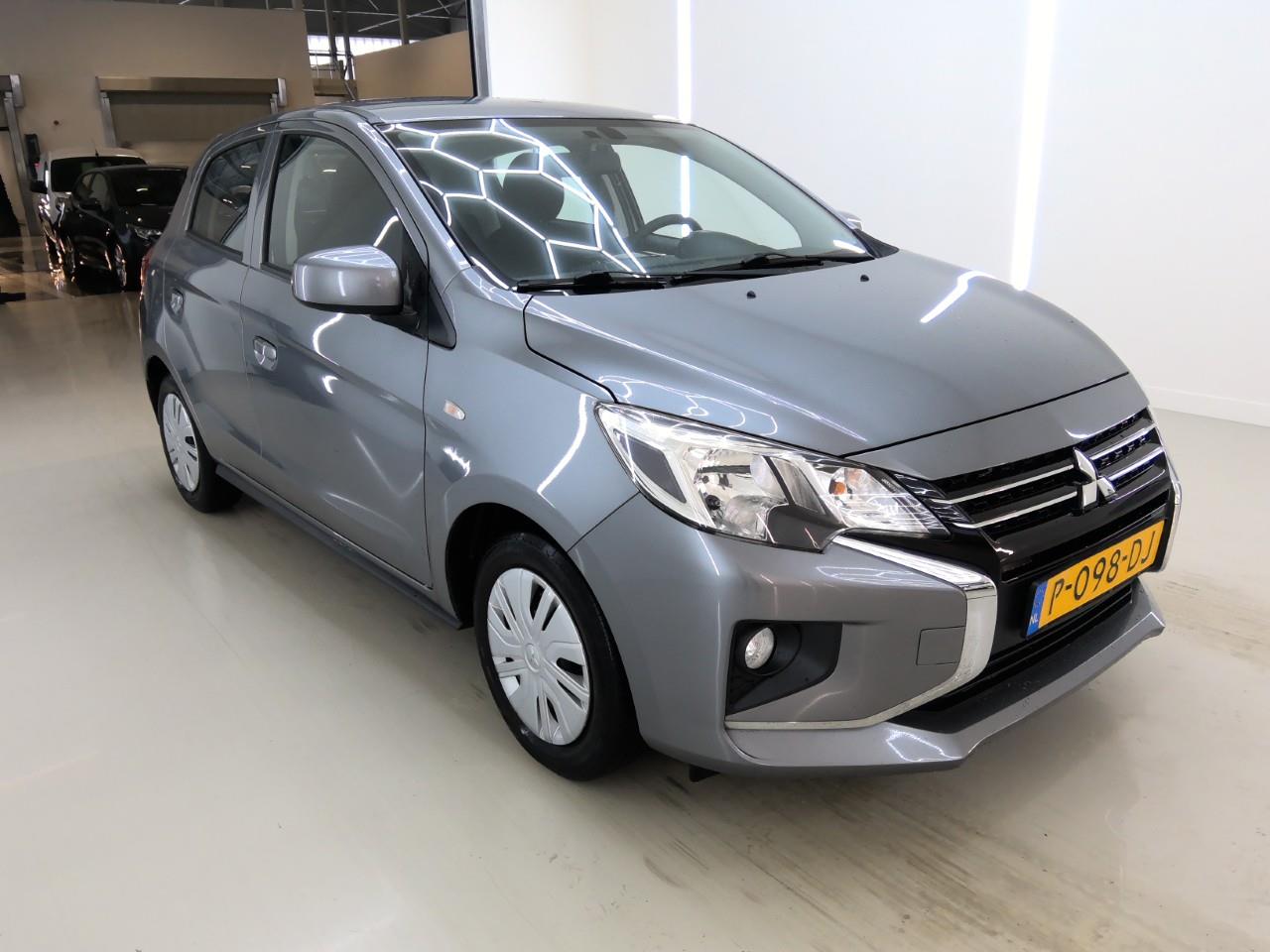 Mitsubishi Space Star 1.2 - Petrol - Manual - 71 hp - 14.044 km