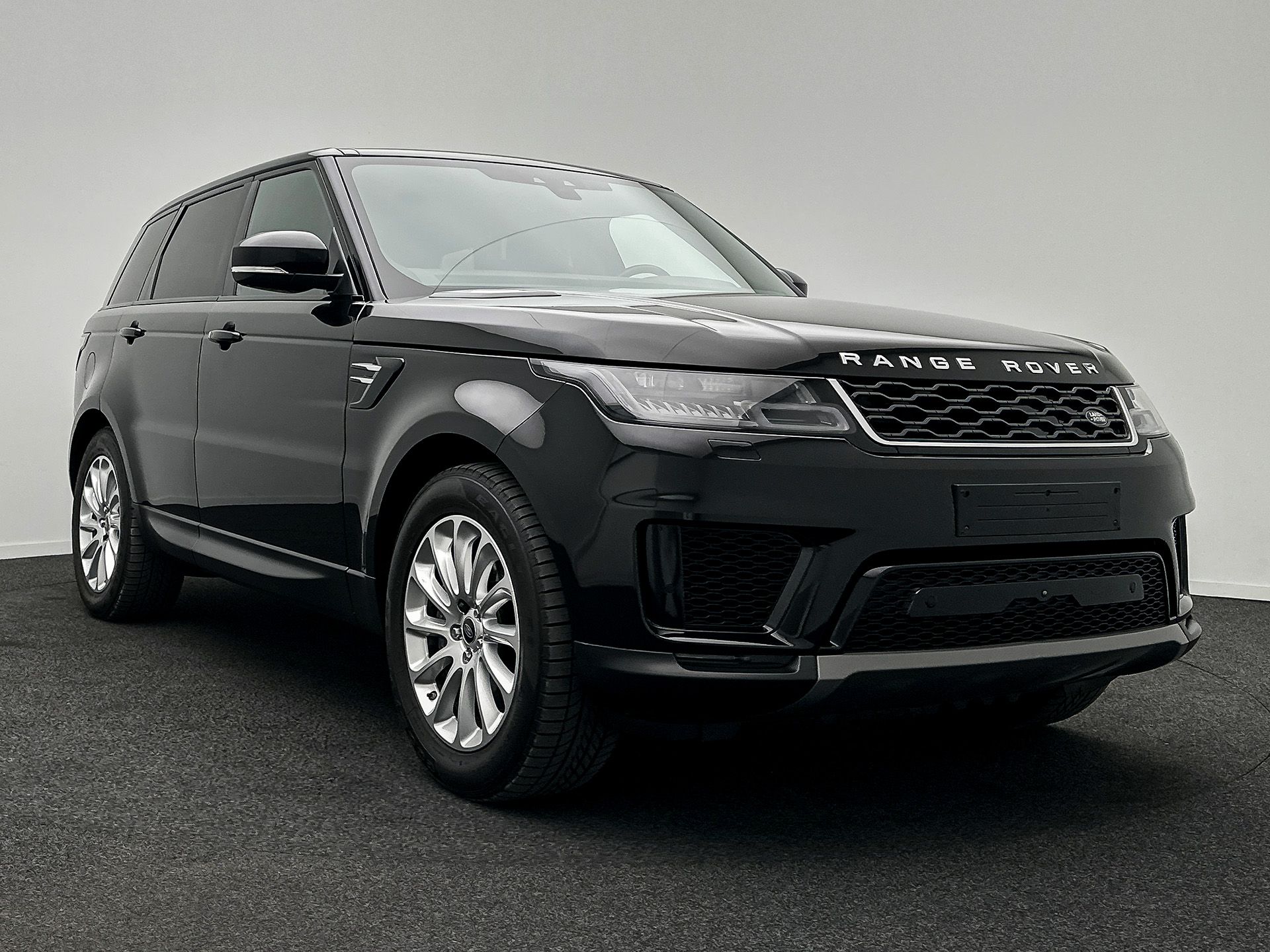 Land Rover Range Rover Sport 2.0 P400e SE - AWD - Hybrid - Automatic - 301 hp - 195.447 km