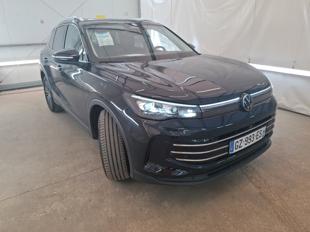 Volkswagen Tiguan 1.5 eTSI Elegance - Petrol - Automatic - 150 hp - 25.507 km