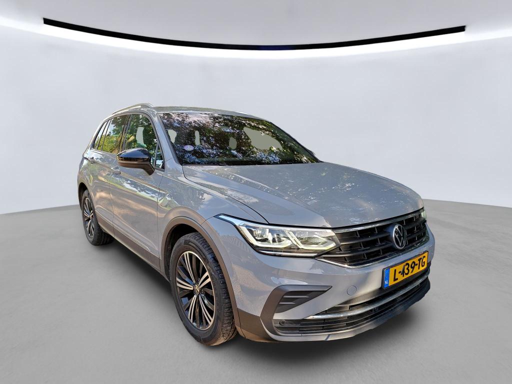 Volkswagen Tiguan 1.5 TSI Life Business - Petrol - Automatic - 150 hp - 144.530 km