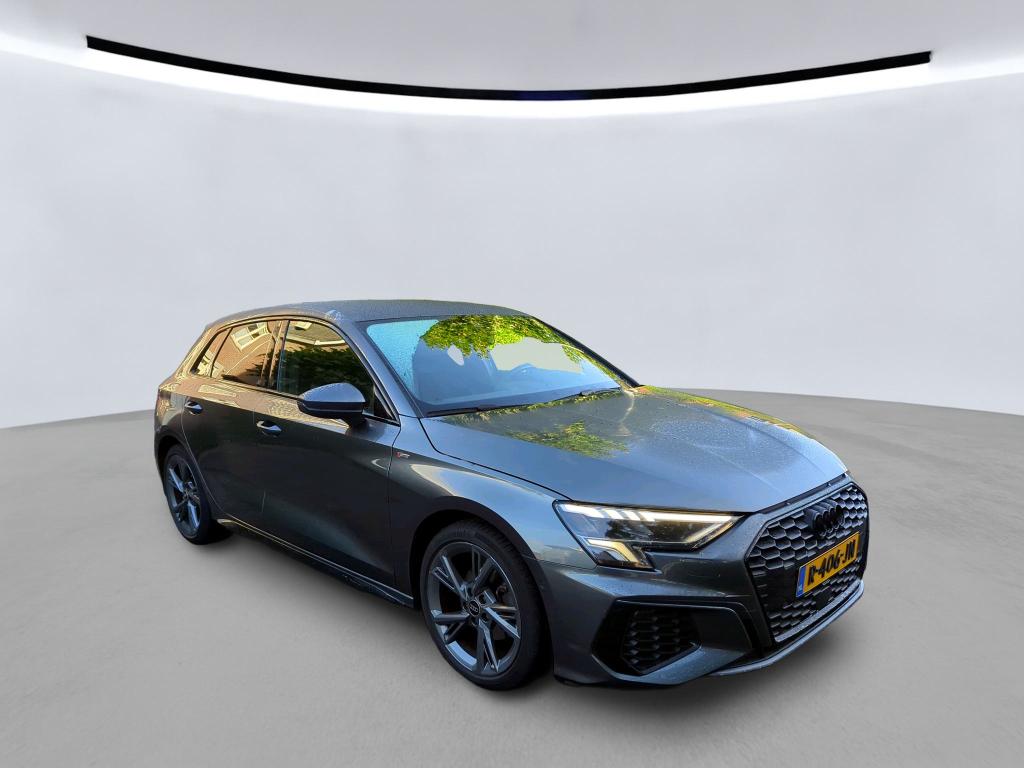 Audi A3 Sportback 35 TFSI S Edition - Petrol - Automatic - 150 hp - 132.919 km