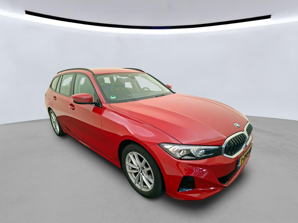BMW 3 Series Touring 318i - Petrol - Automatic - 156 hp - 68.667 km