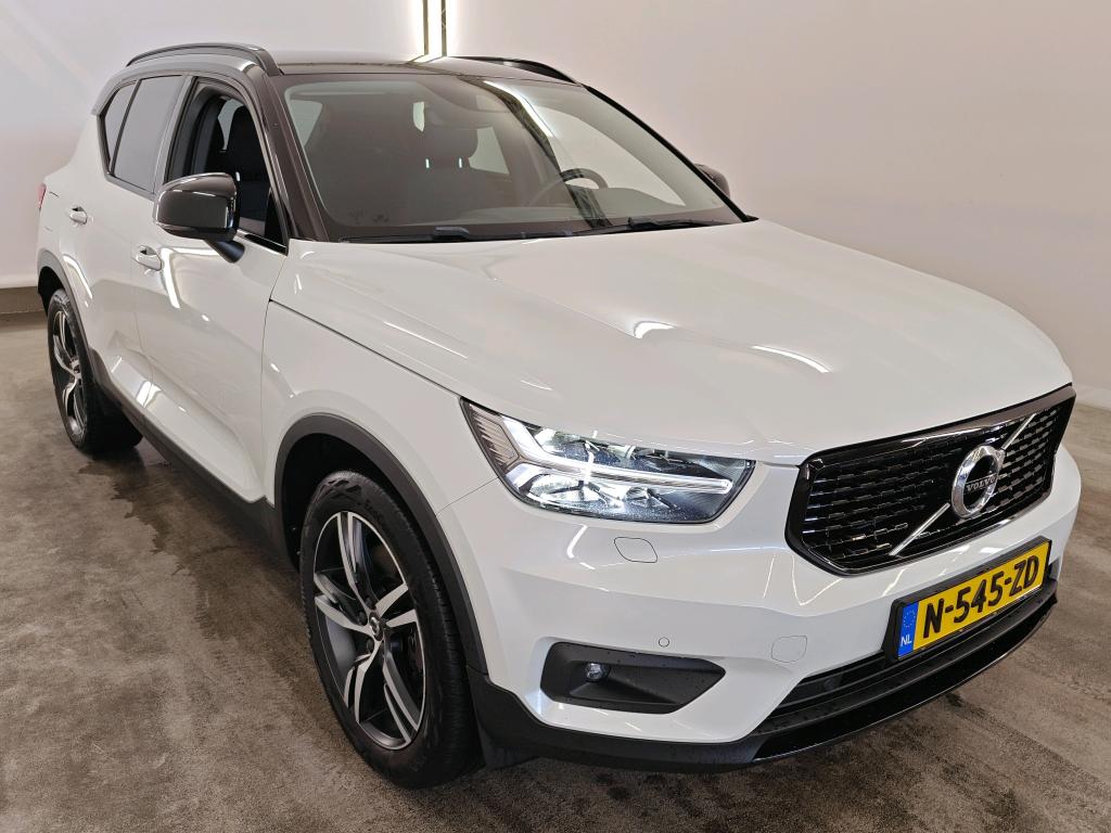 Volvo XC40 T5 R-Design - Hybrid - Automatic - 180 hp - 190.126 km