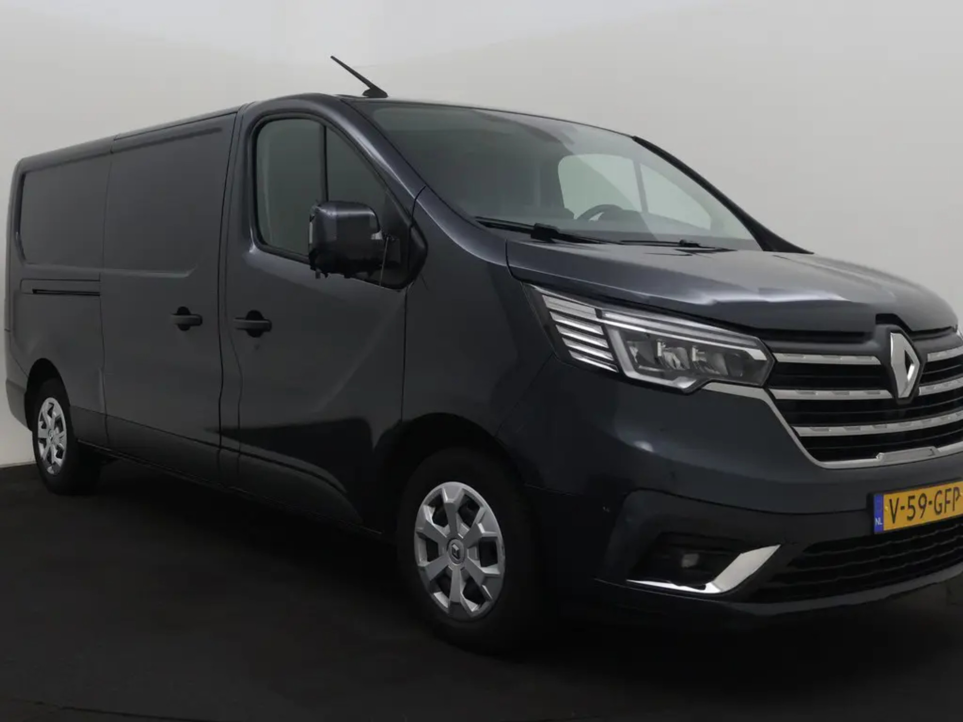 Renault Trafic L2H1 2.0 DCI - Diesel - Manual - 131 hp - 41.660 km