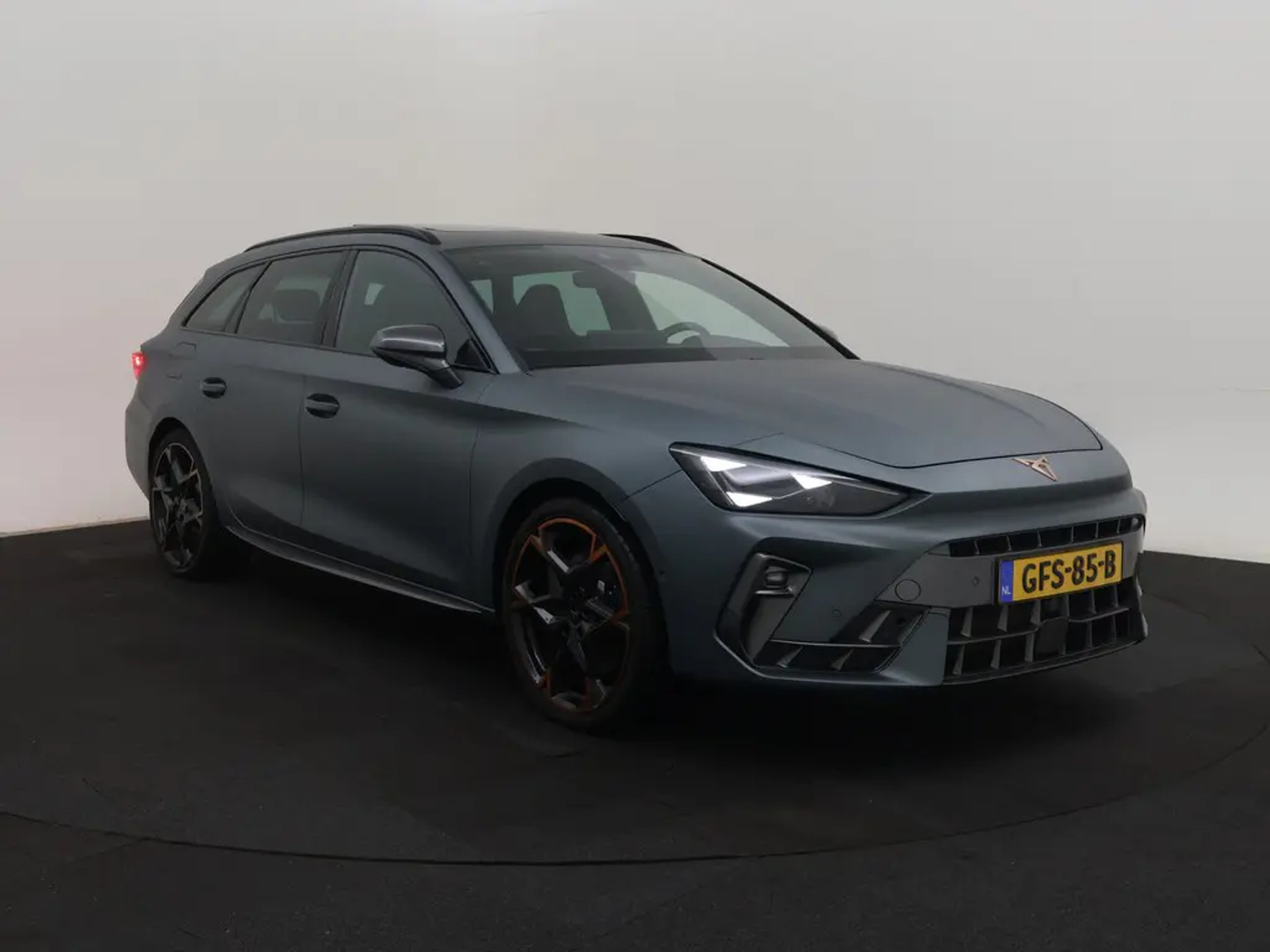 Cupra Leon Sportstourer 1.5 e-Hybrid VZ - Hybrid - Automatic - 177 hp - 43.232 km