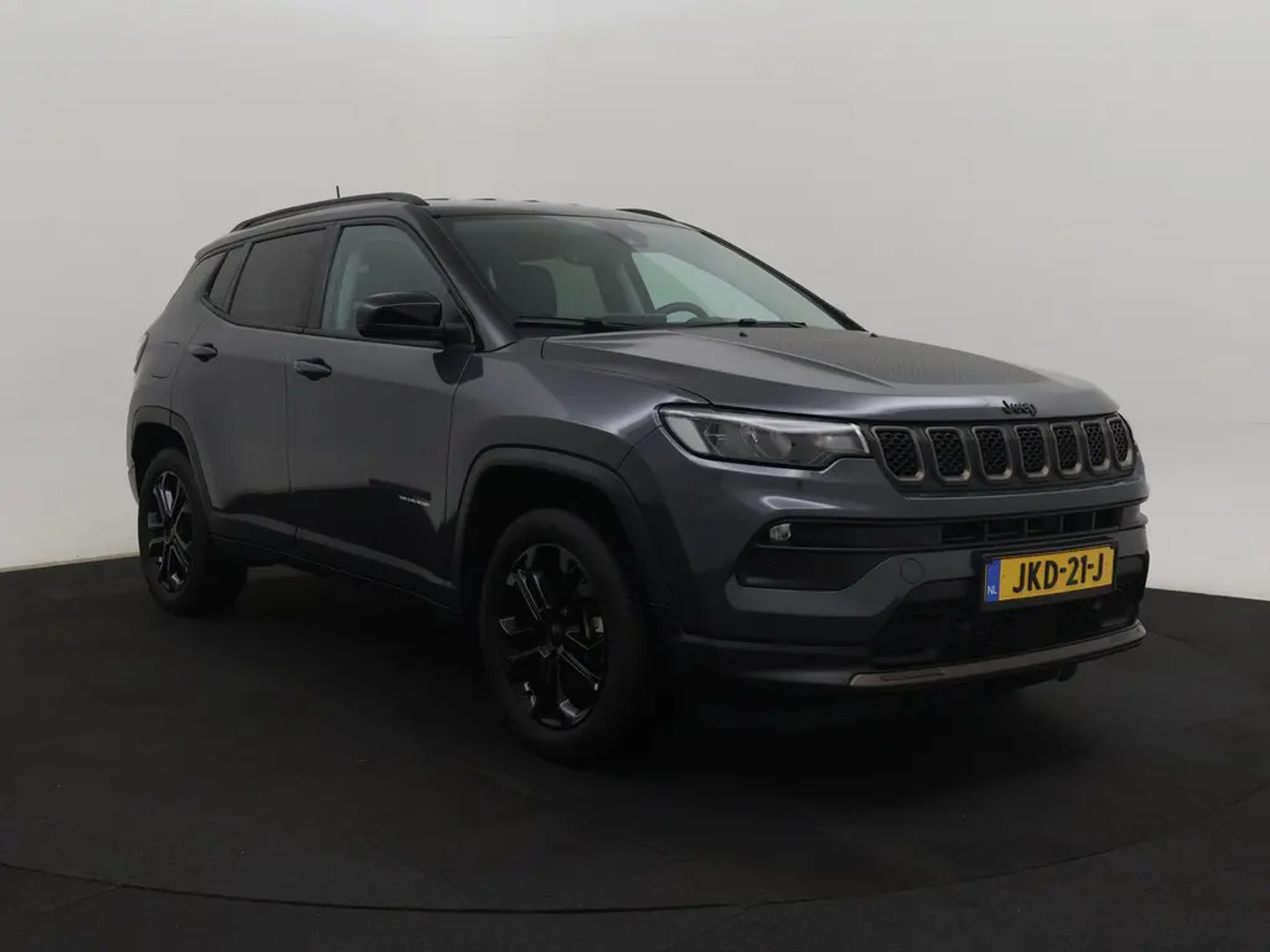 Jeep Compass 4xe 1.3 Limited - AWD - Hybrid - Automatic - 180 hp - 17.976 km