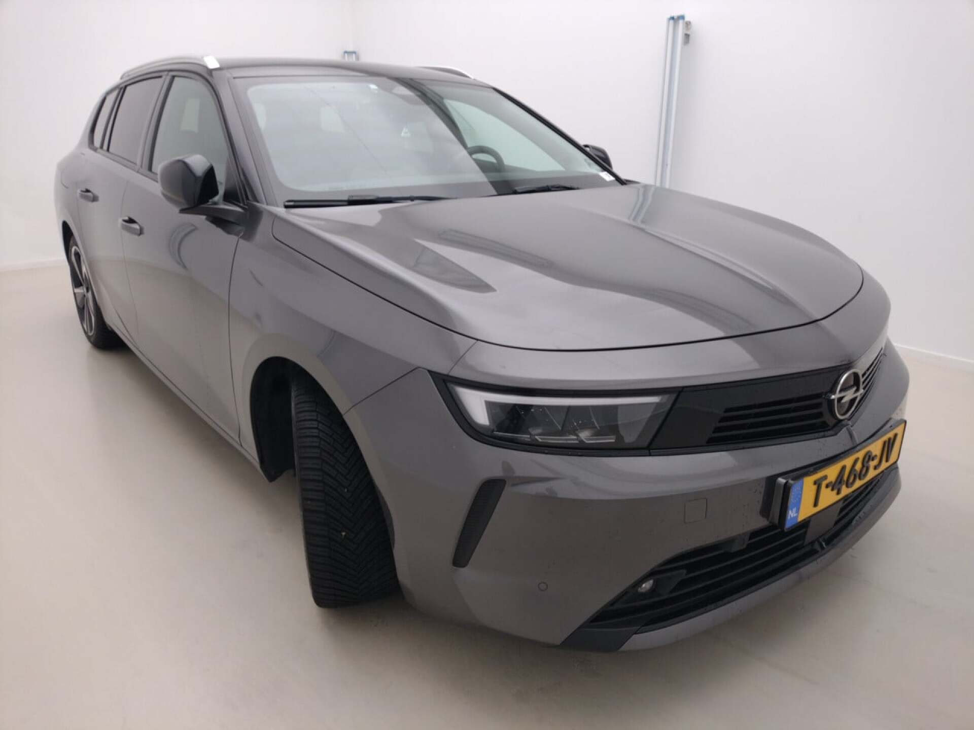 Opel Astra Sports Tourer 1.2 - Petrol - Automatic - 131 hp - 93.342 km
