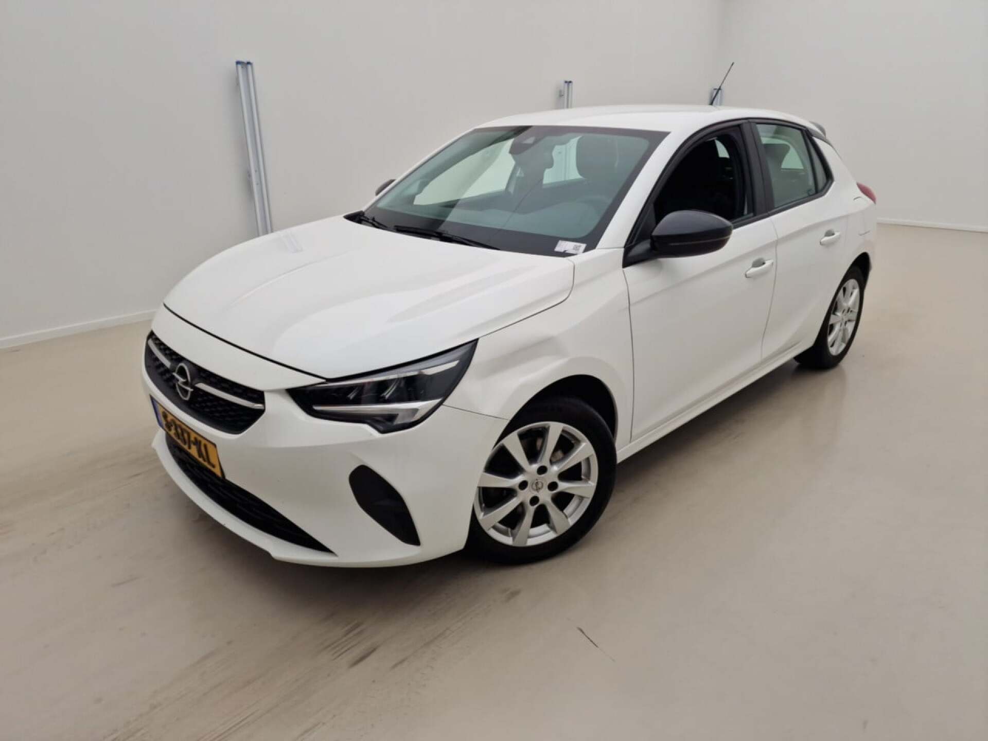 Opel Corsa 1.2 Edition - Petrol - Automatic - 101 hp - 125.385 km