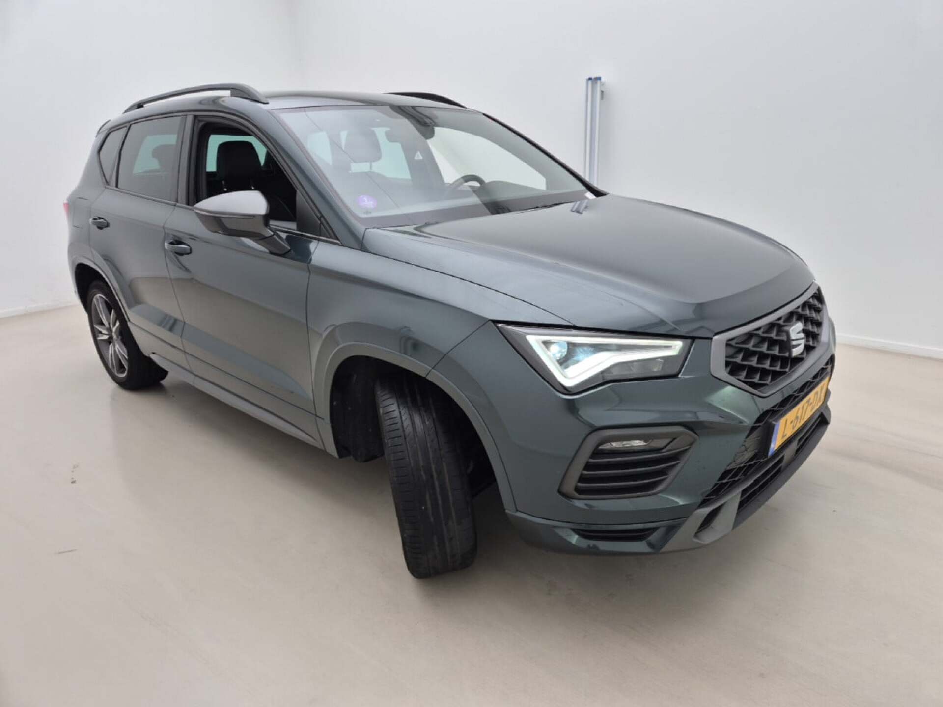 Seat Ateca 1.0 TSI FR - Petrol - Manual - 110 hp - 123.302 km