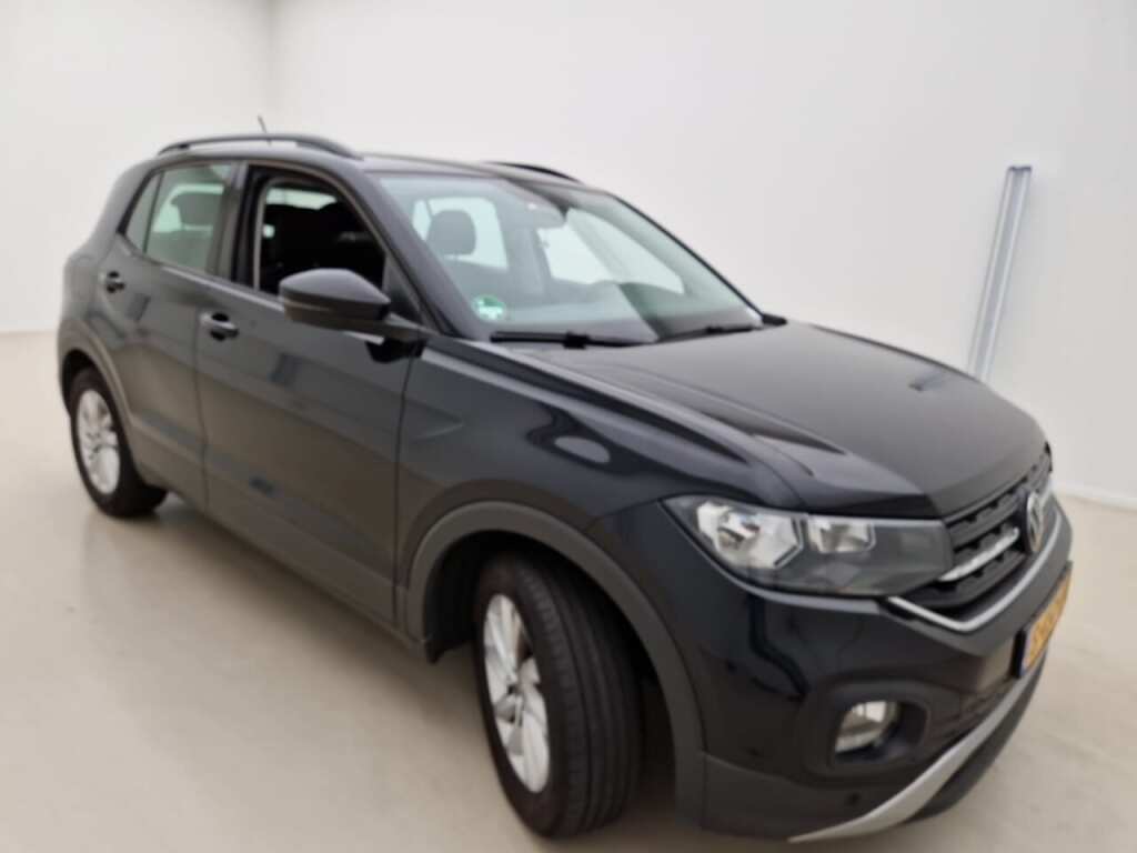 Volkswagen T-Cross 1.0 TSI Life - Petrol - Automatic - 110 hp - 182.339 km