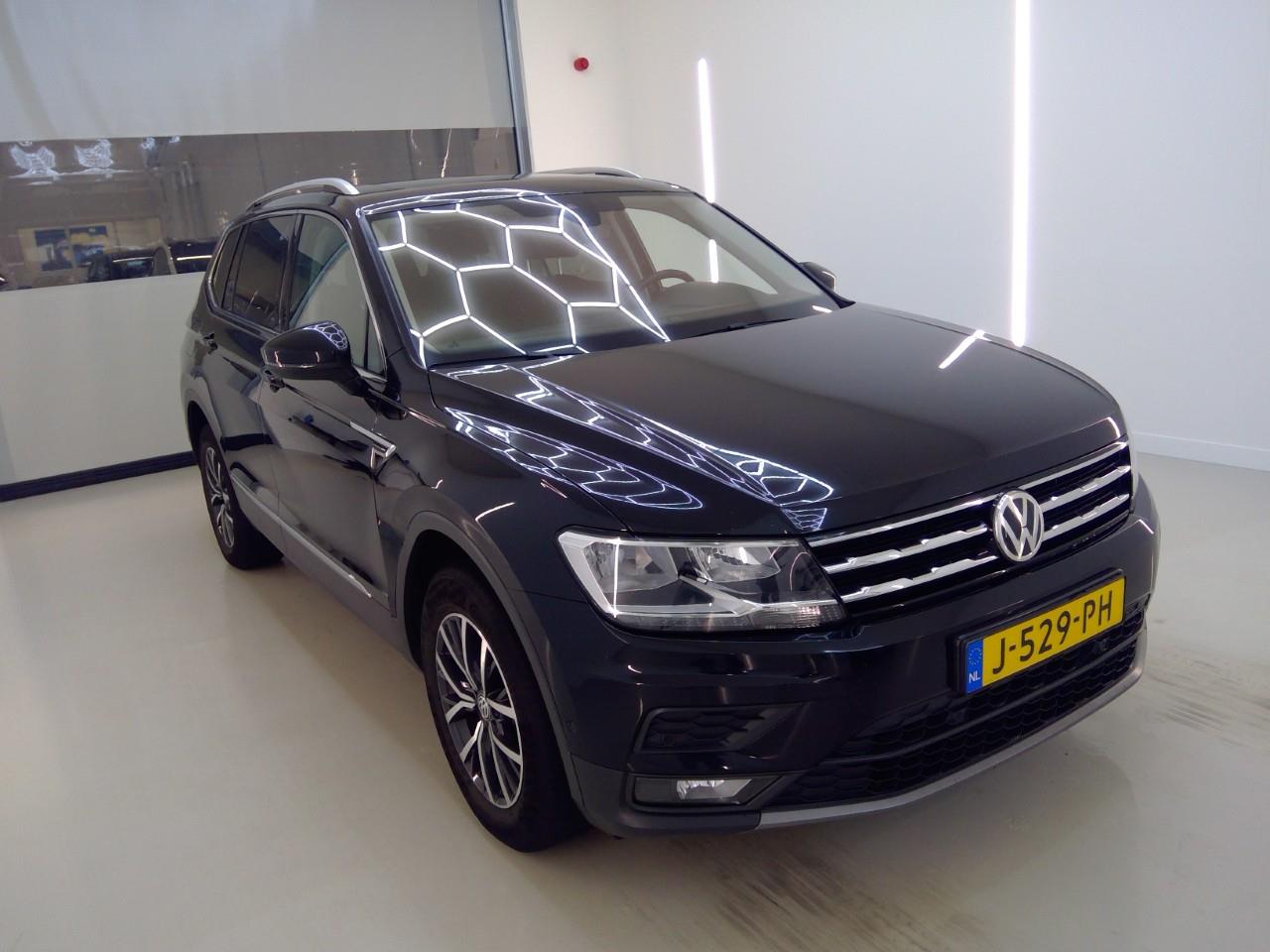 Volkswagen Tiguan Allspace 1.5 TSI Comfortline Business - Petrol - Automatic - 150 hp - 181.961 km
