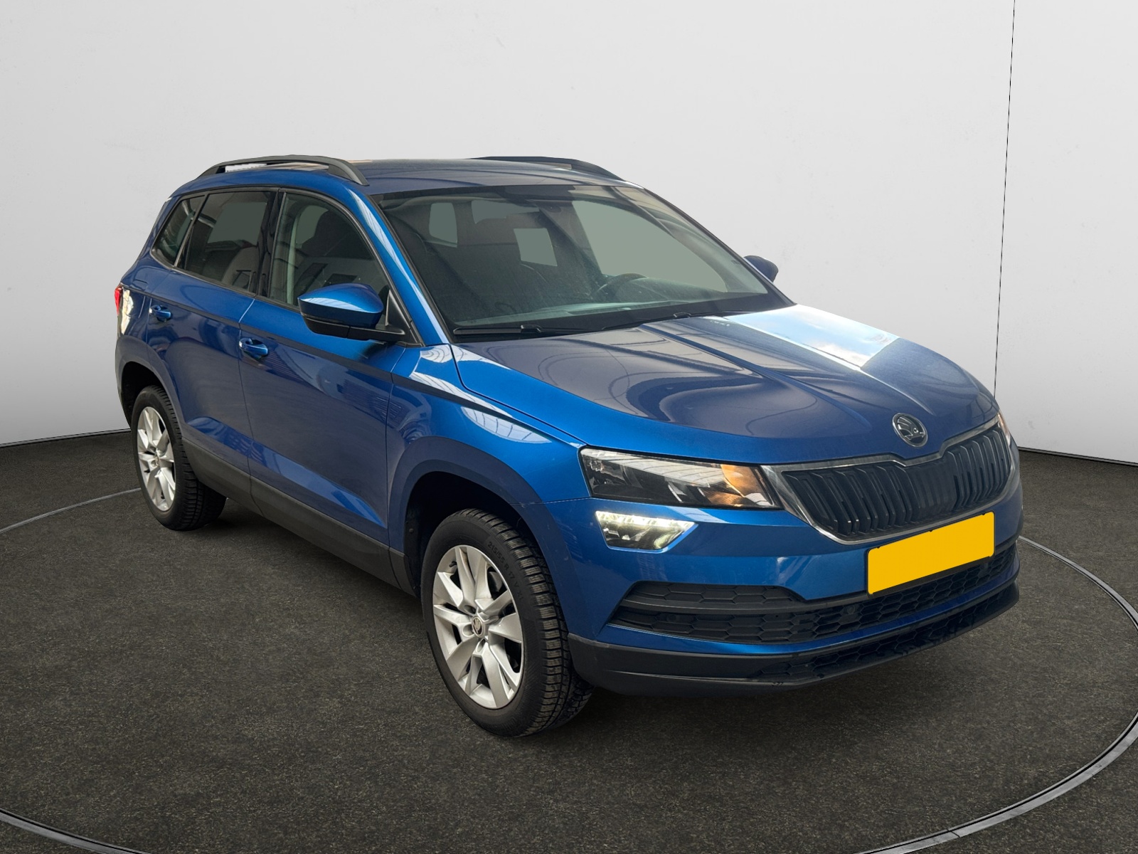 Skoda Karoq 1.0 TSI Business - Petrol - Manual - 110 hp - 189.778 km