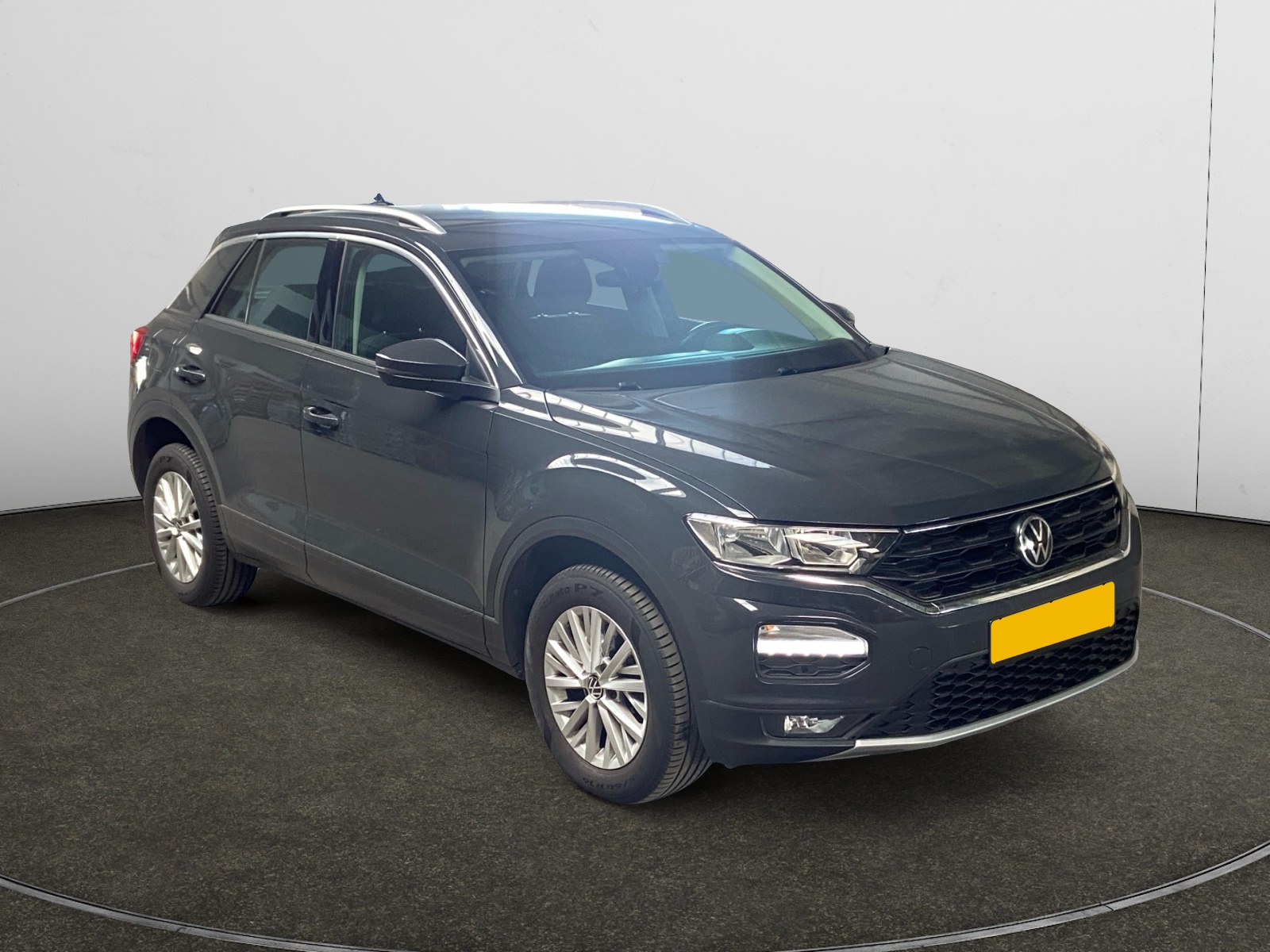 Volkswagen T-ROC 1.0 TSI Style Business - Petrol - Manual - 110 hp - 189.134 km