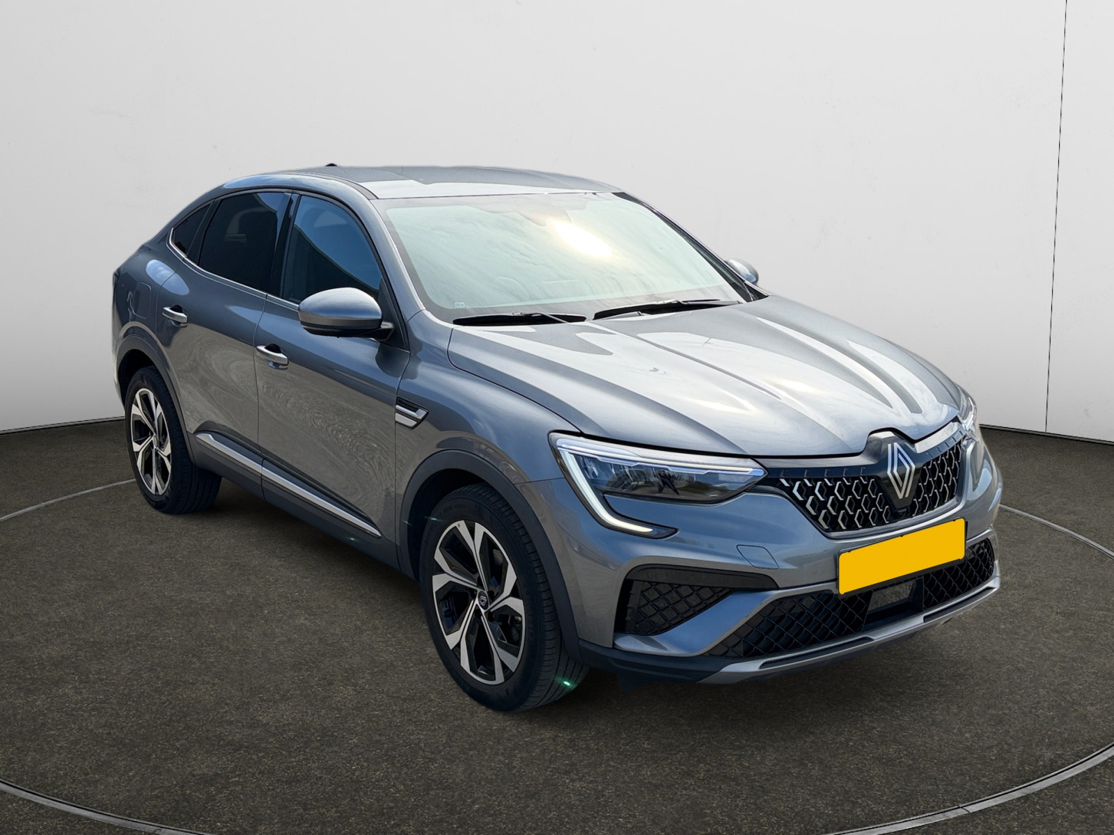 Renault Arkana 1.6 Techno - Hybrid - Automatic - 142 hp - 95.960 km