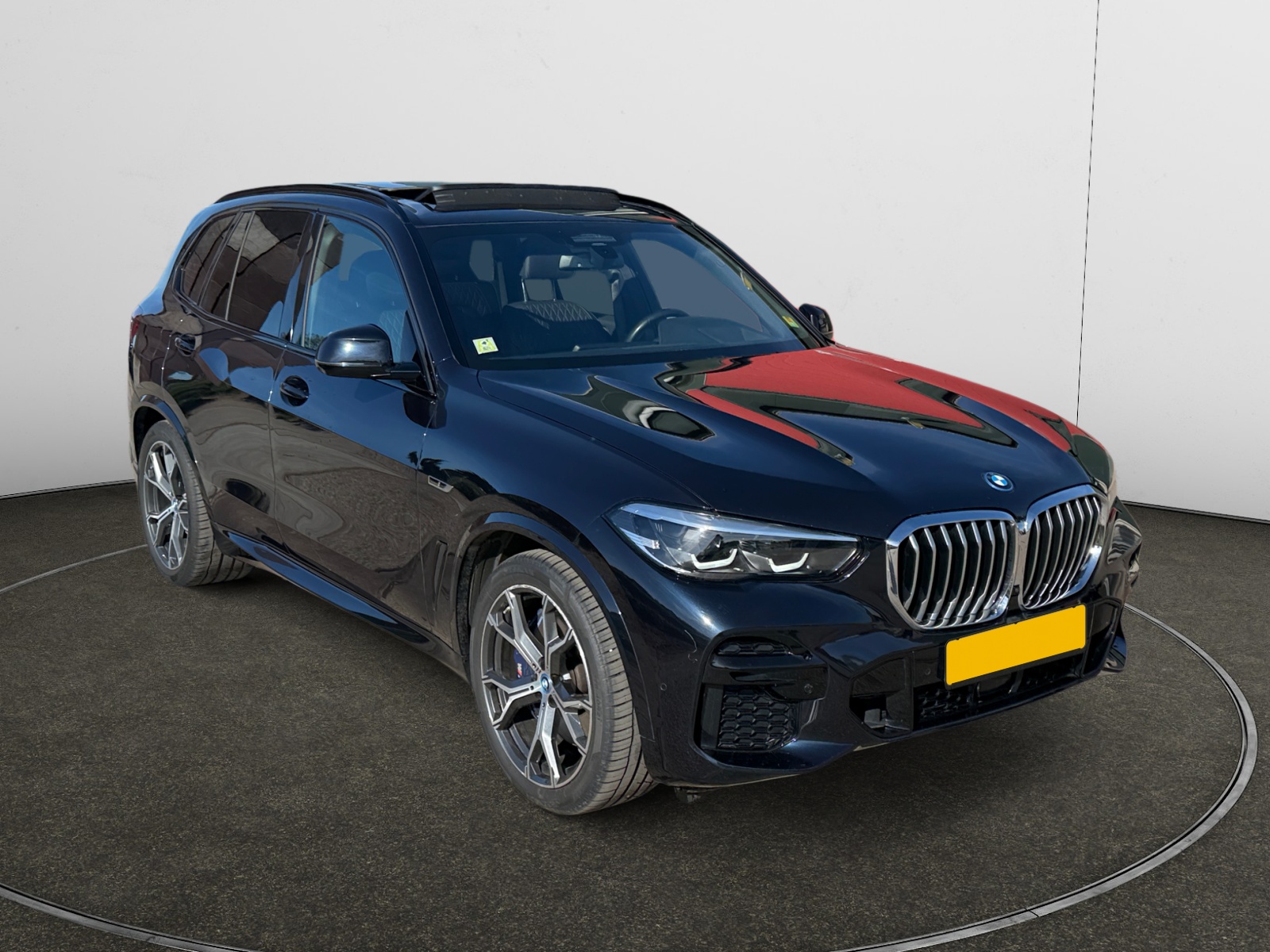 BMW X5 45e High Executive - xDrive - Hybrid - Automatic - 394 hp - 164.600 km