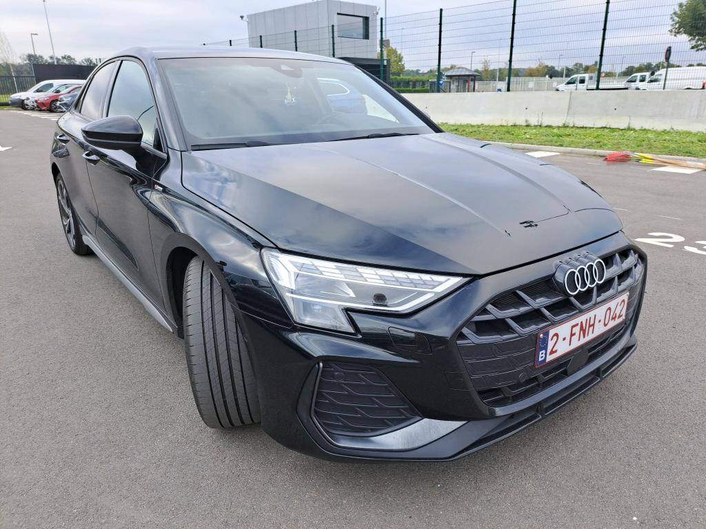 Audi A3 30 TFSI S Line - Petrol - Automatic - 116 hp - 58.757 km