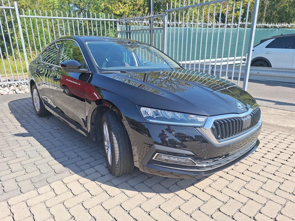 Skoda Octavia 1.5 TSI Clever - CNG - Automatic - 130 hp - 18.053 km