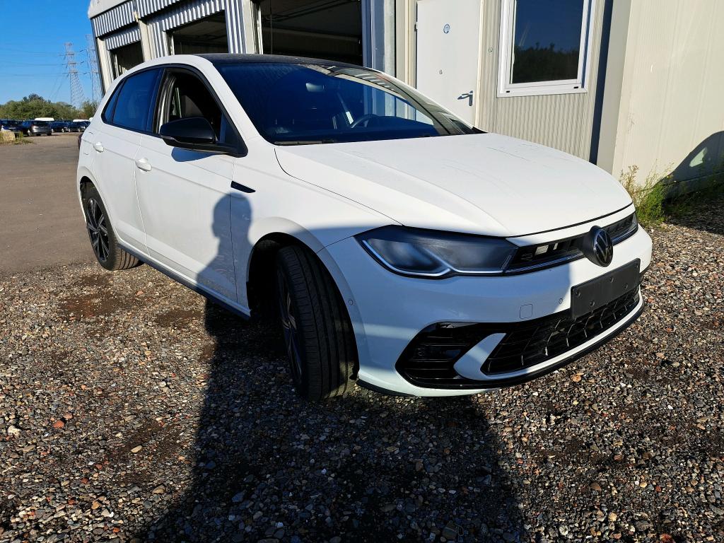Volkswagen Polo 1.0 TSI R-Line - Petrol - Automatic - 95 hp - 18.835 km