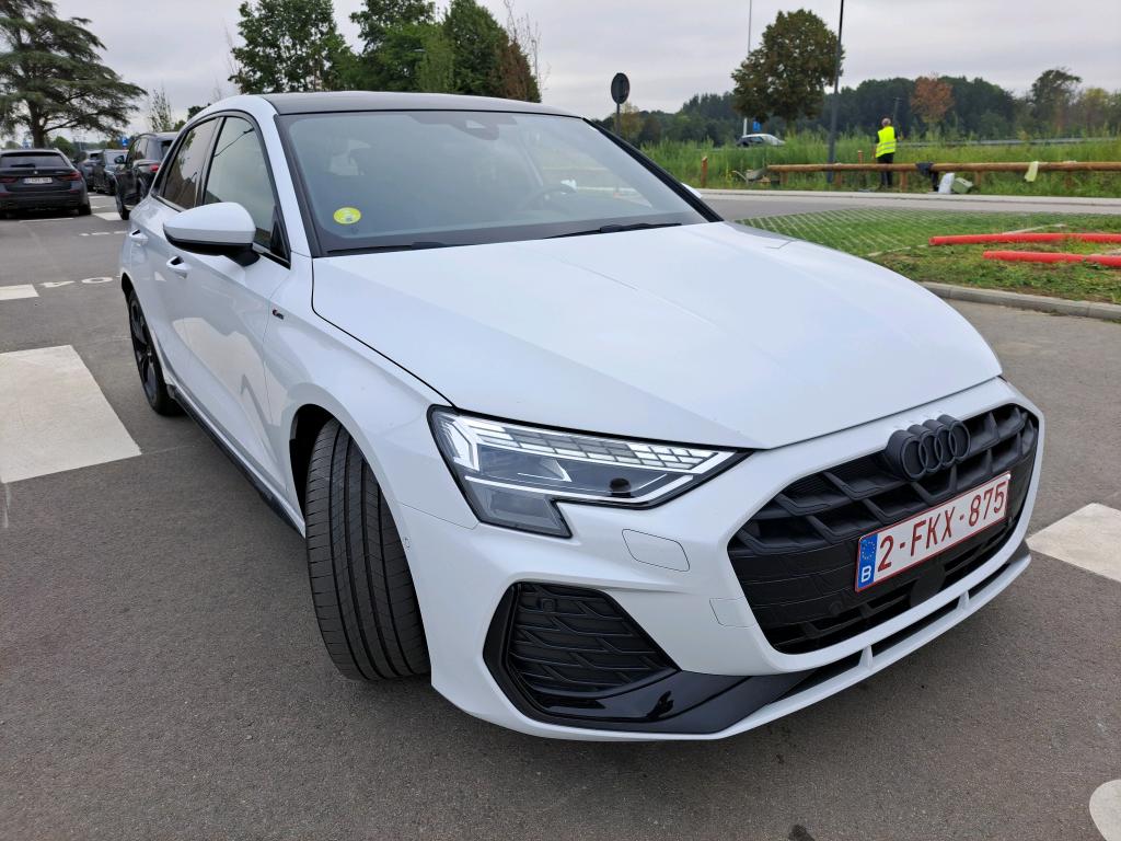 Audi A3 Sportback 30 TDI S Line - Diesel - Manual - 116 hp - 19.678 km
