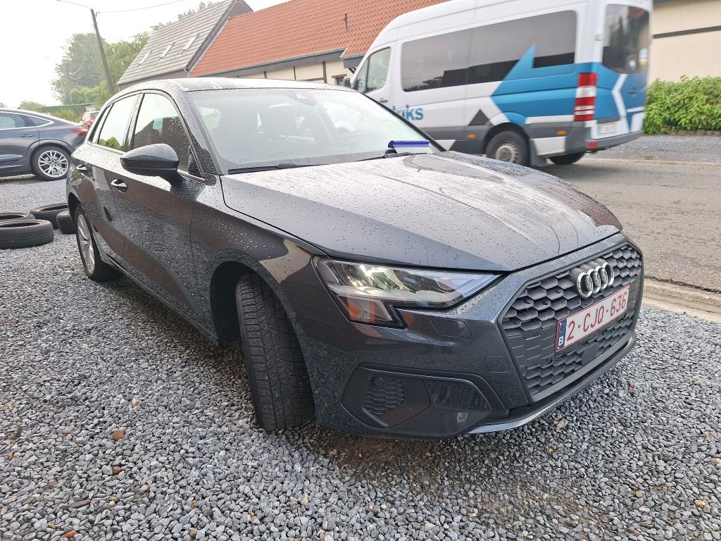 Audi A3 Sportback 40 TFSIe Attraction - Hybrid - Automatic - 150 hp - 74.269 km