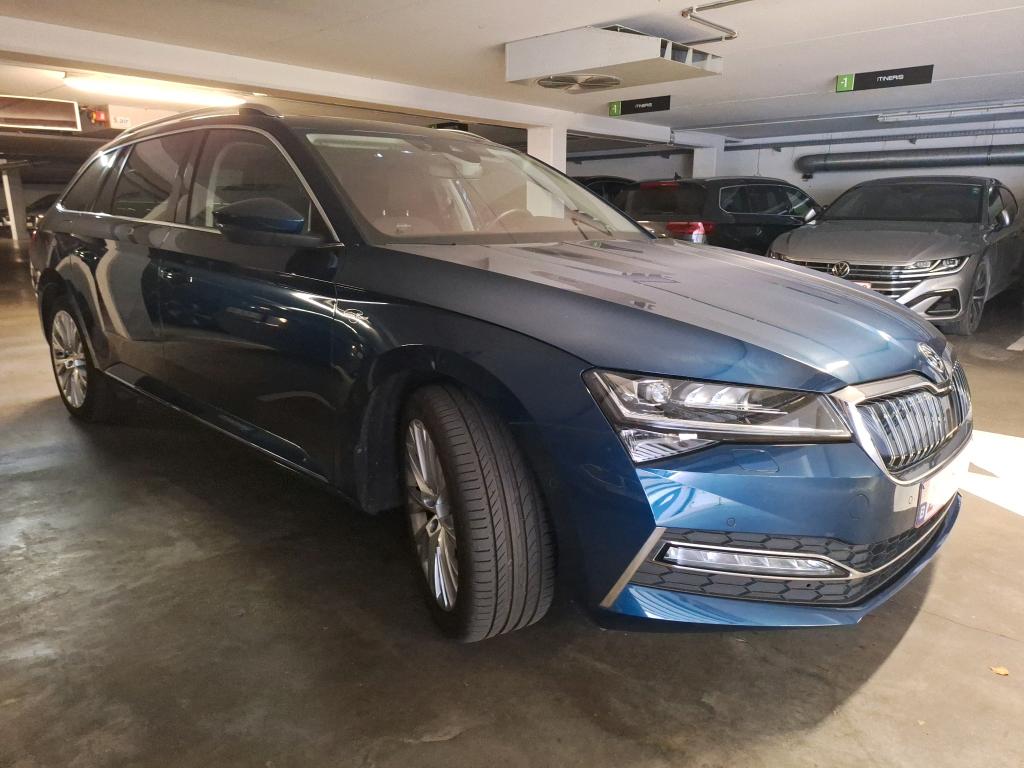 Skoda Superb Combi 1.4 TSI L&K - Hybrid - Automatic - 156 hp - 82.629 km