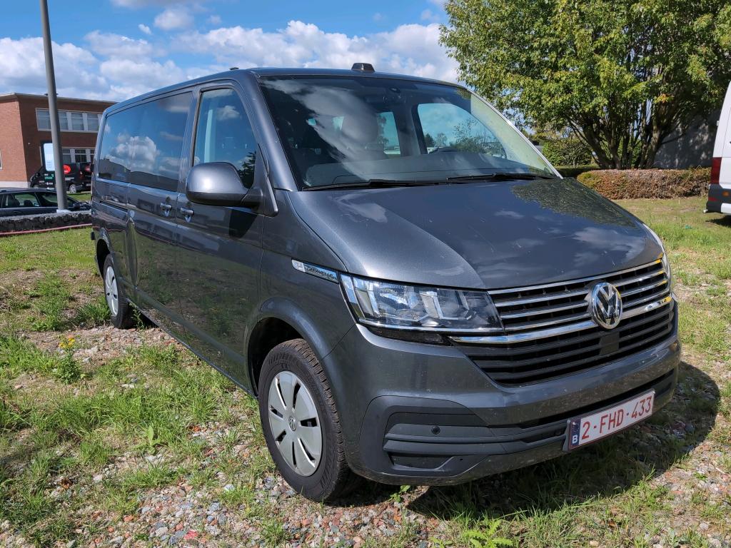 Volkswagen Caravelle 2.0 TDI Comfortline - Diesel - Automatic - 150 hp - 64.536 km