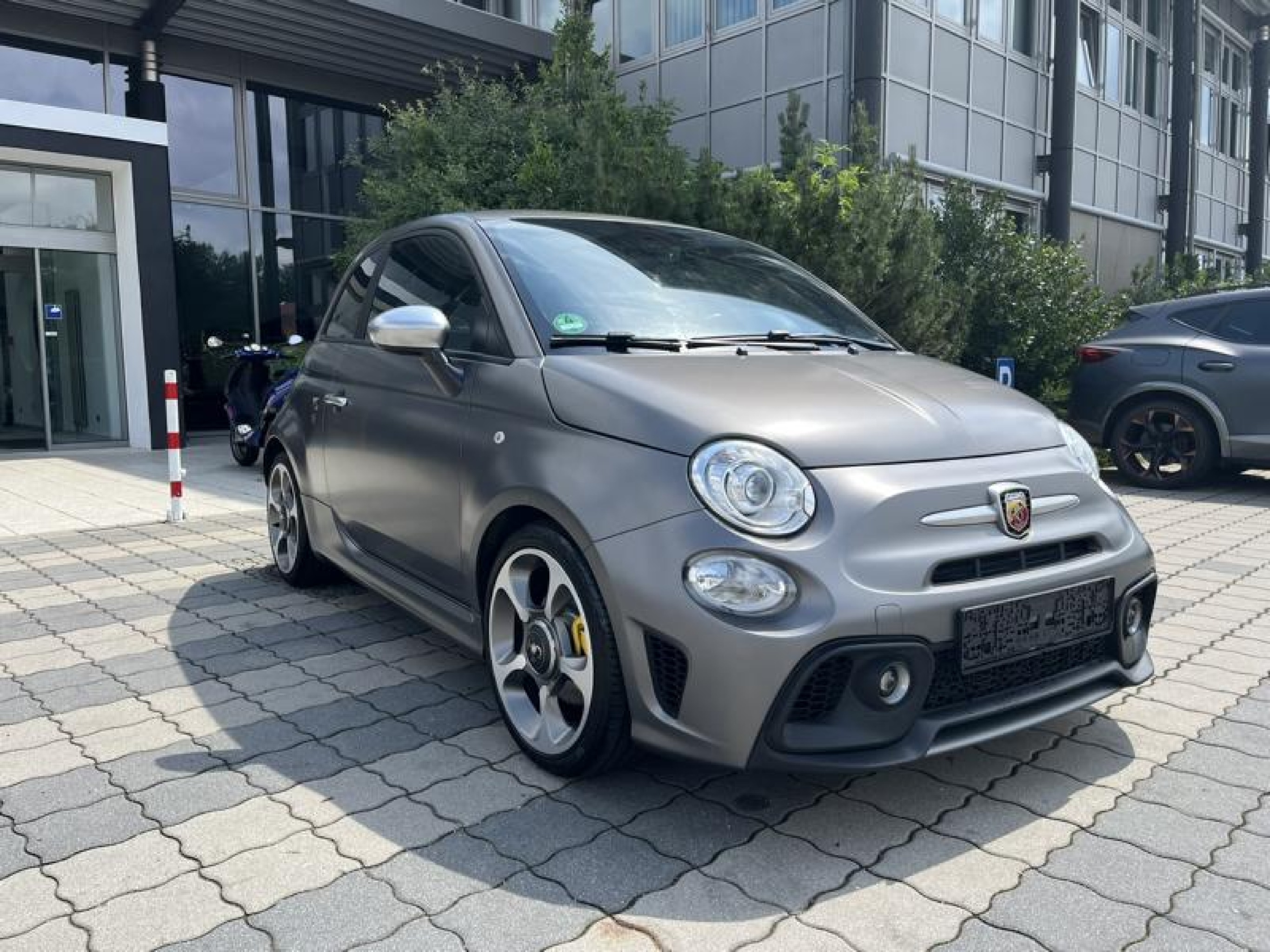 Abarth 595 1.4 T-jet Turismo - Petrol - Automatic - 165 hp - 43.110 km
