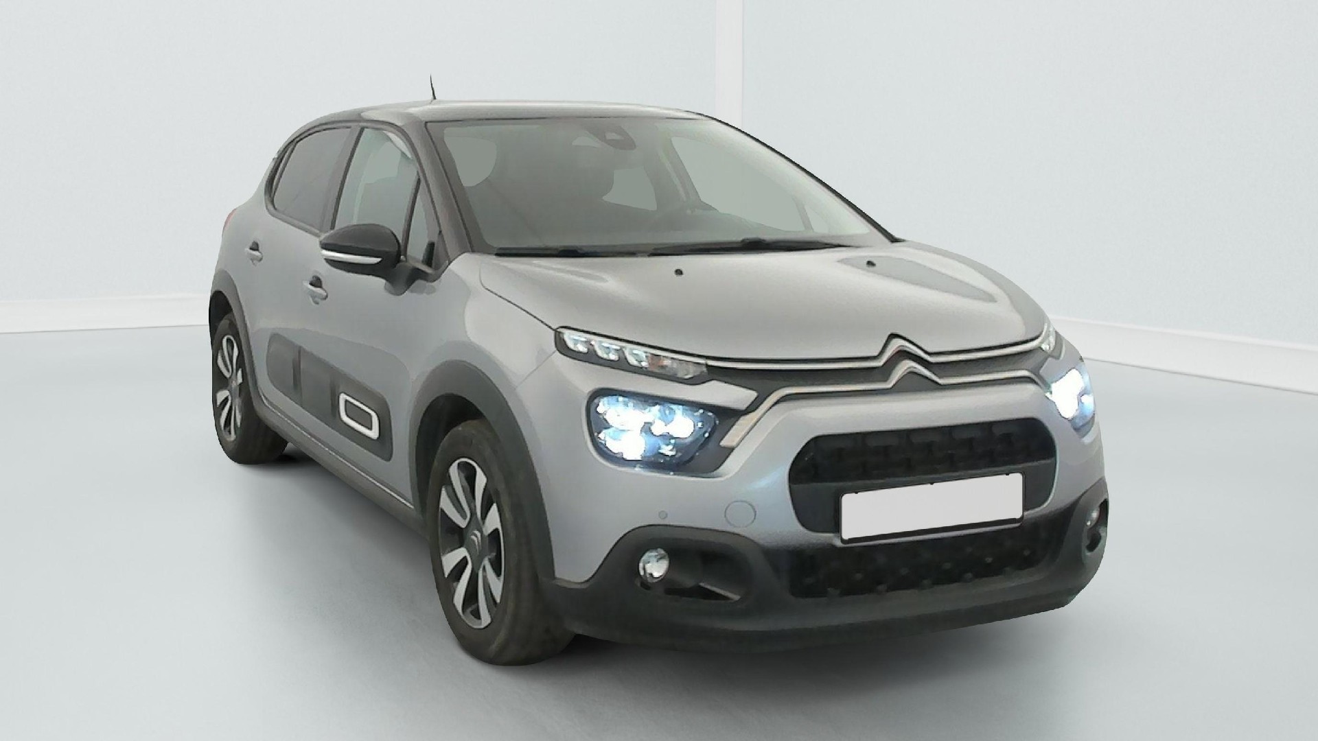 Citroën C3 1.2 Shine - Petrol - Manual - 111 hp - 13.953 km
