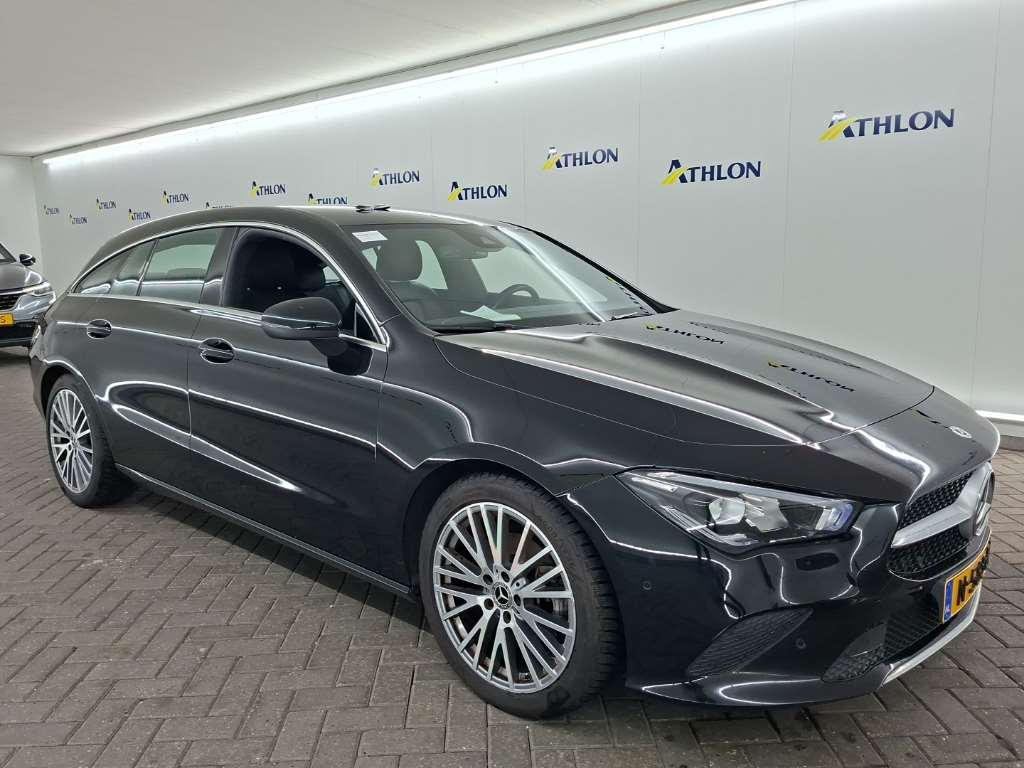 Mercedes-Benz CLA Shooting Brake 180 Luxury - Petrol - Automatic - 136 hp - 178.670 km