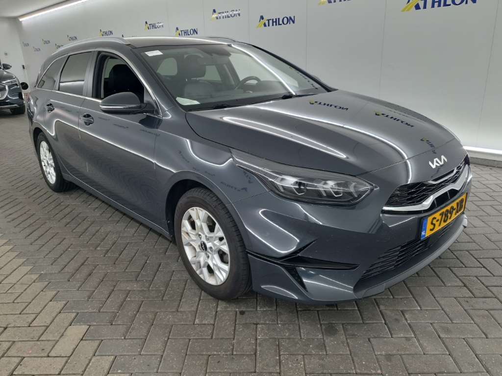 Kia Ceed SW 1.5 GDI DynamicPlusLine - Petrol - Manual - 160 hp - 142.435 km