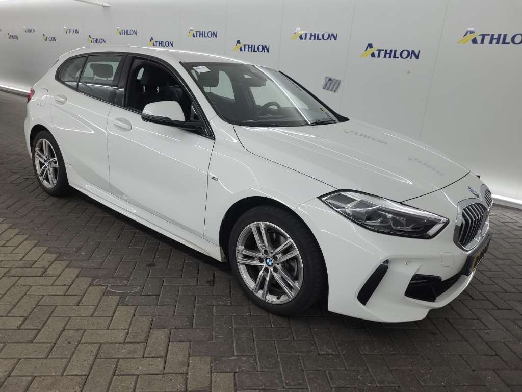 BMW 1 Series 118i M Sport - Petrol - Automatic - 136 hp - 63.305 km