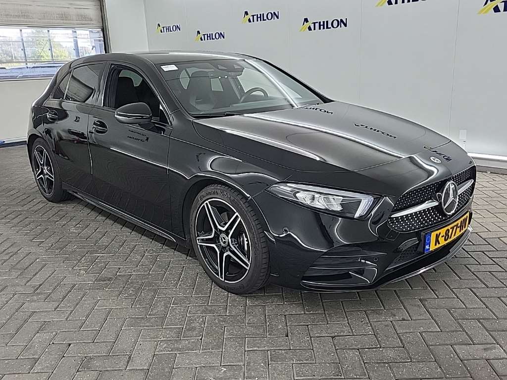 Mercedes-Benz A 180 Business Solution AMG - Petrol - Automatic - 136 hp - 127.262 km