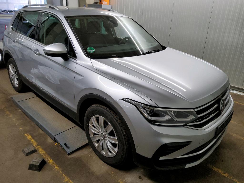 Volkswagen Tiguan 1.4 Elegance - Hybrid - Automatic - 150 hp - 97.577 km