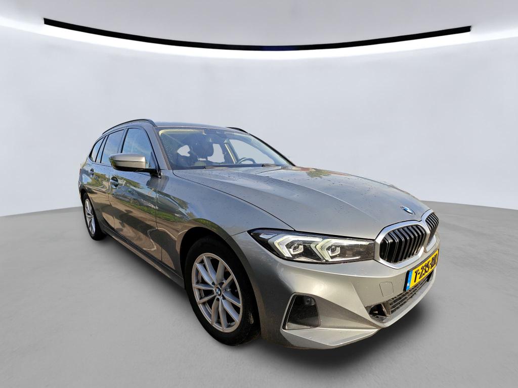 BMW 3 Series Touring 318i - Petrol - Automatic - 156 hp - 111.889 km