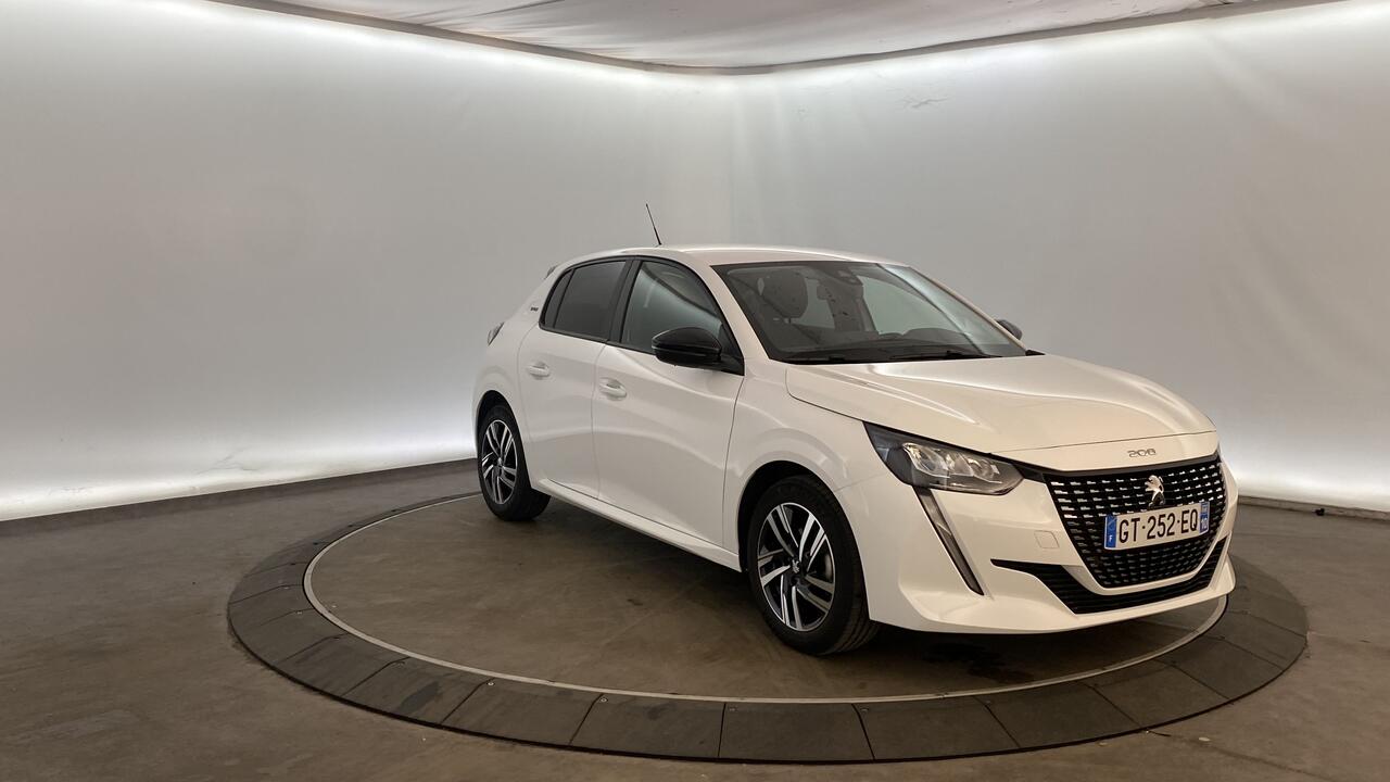 Peugeot 208 Style - Petrol - Manual - 75 hp - 13.516 km