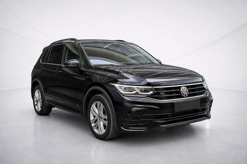 Volkswagen Tiguan 1.4 TSI R-Line - Petrol - Manual - 150 hp - 89.411 km