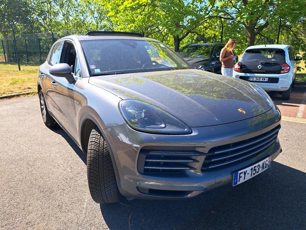 Porsche Cayenne 3.0 - Hybrid - Automatic - 462 hp - 57.400 km