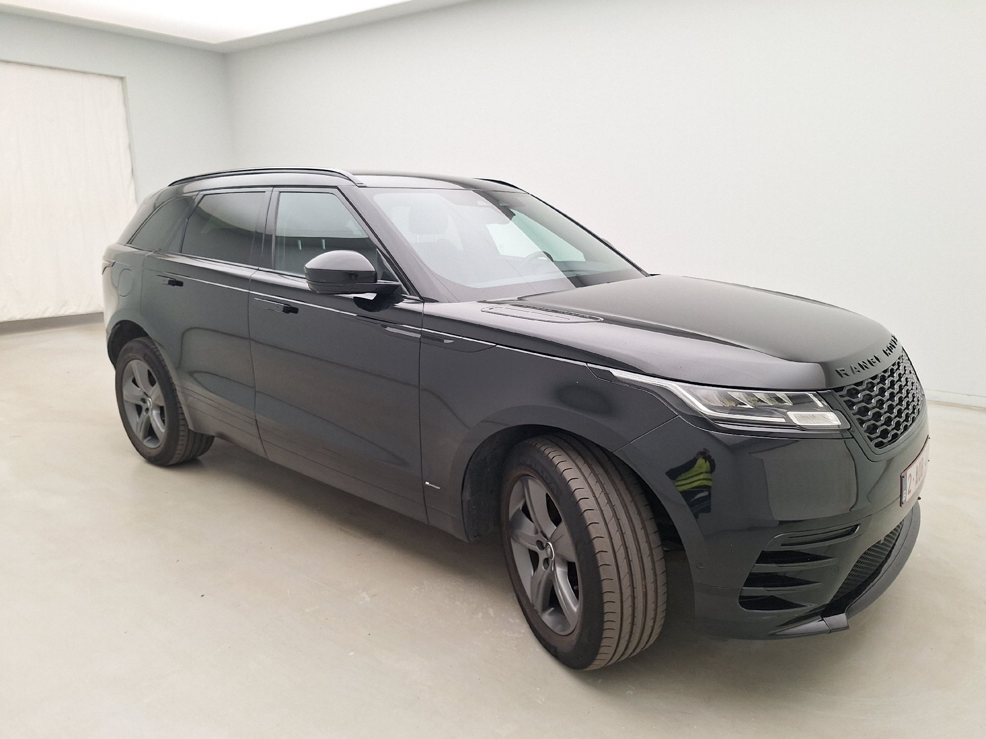 Land Rover Range Rover Velar 2.0 TD4 R-Dynamic - Diesel - Automatic - 204 hp - 148.314 km