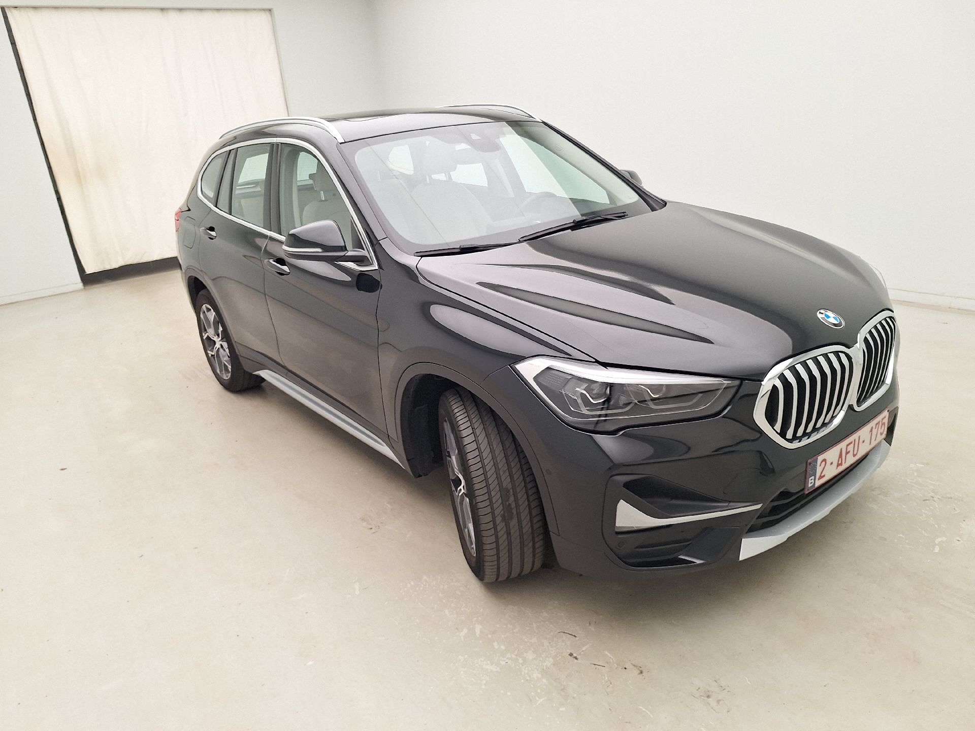 BMW X1 16d X Line - Diesel - Automatic - 116 hp - 27.537 km
