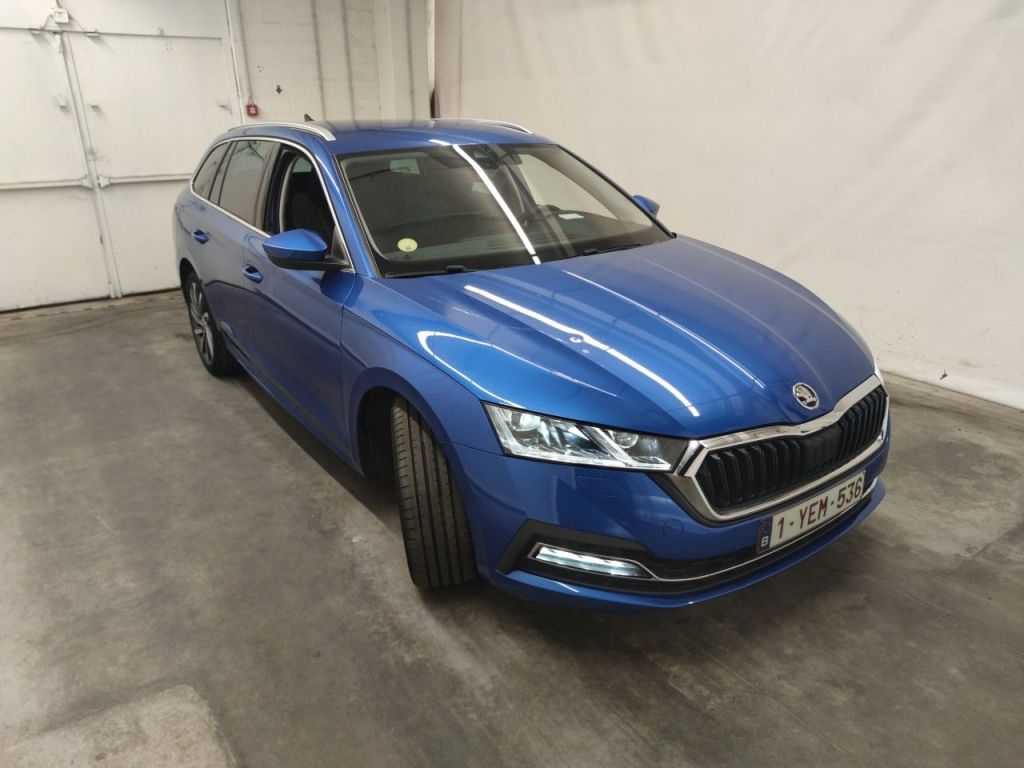 Skoda Octavia Combi 2.0 TDI Style - Diesel - Automatic - 150 hp - 38.647 km